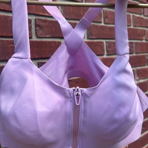 Victoria's Secret Lavender Sports Bra - Picture 6 of 6